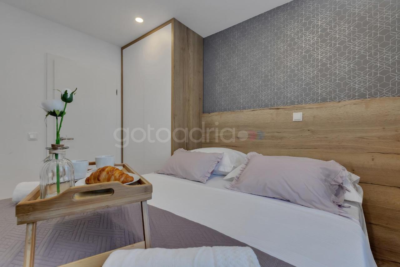 Luxurious Apartments Lara&Luka Makarska Exterior photo