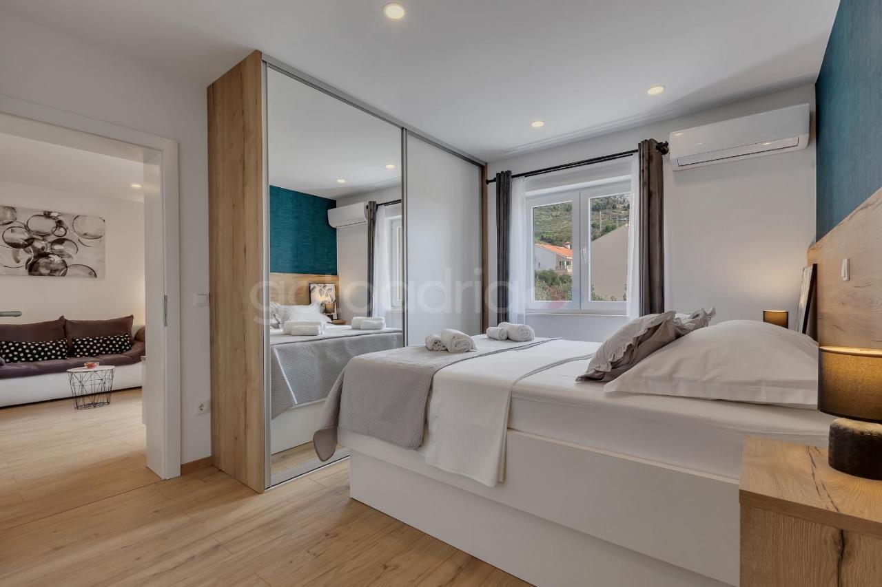 Luxurious Apartments Lara&Luka Makarska Exterior photo