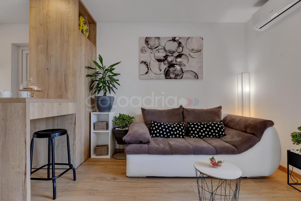 Luxurious Apartments Lara&Luka Makarska Exterior photo