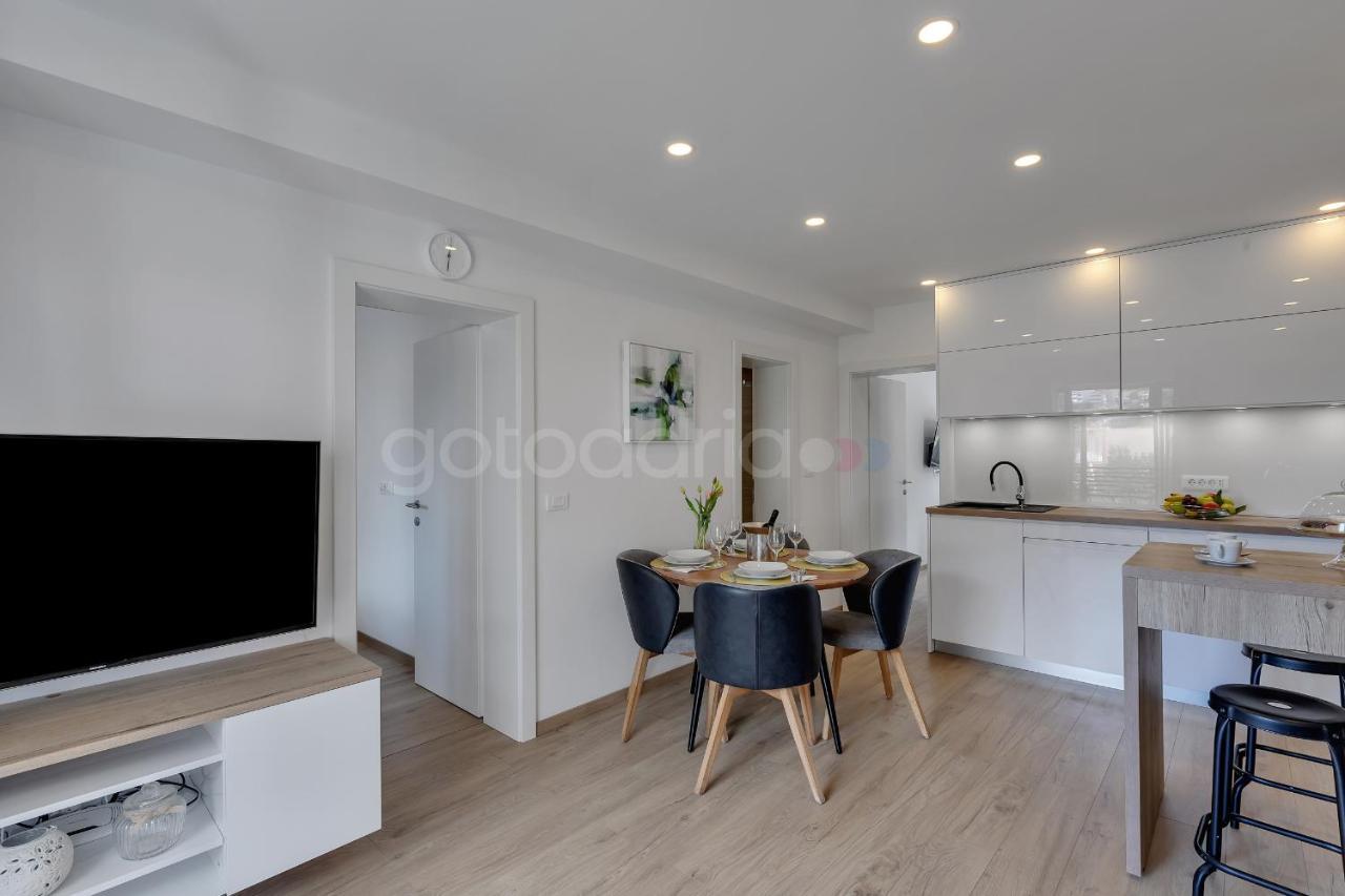 Luxurious Apartments Lara&Luka Makarska Exterior photo